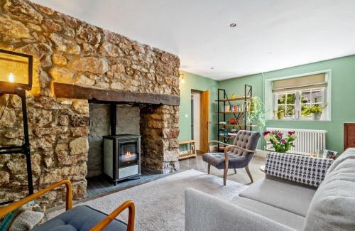 Oxwich Casa | Teacher's Cottage