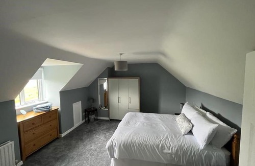 Fahan Casa | TeachTara,3 night min stay,5 night at peak times