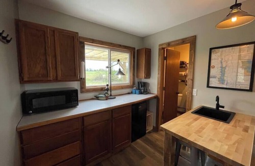 Bevier Cabina | Teal Nest - at The Lodges of Long Branch