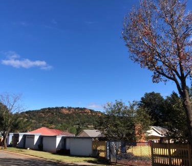 Greater Johannesburg Metropolitan Area Casa | Tebogo Holiday Home