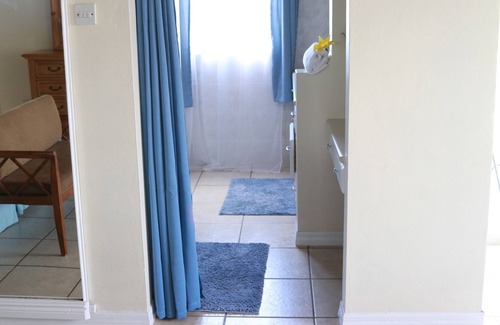 Rodney Bay Cama Y Desayuno | Tee's Island Home