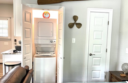 Deltaville Casa | Teenie Weenie House