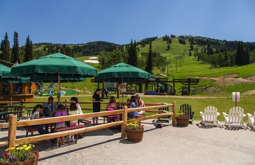 Alta Cabina | Teewinot Lodge by Grand Targhee Resort
