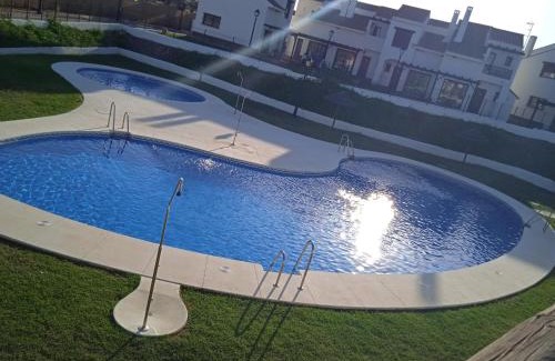 El Ronquillo Casa | TEJADILLA Casita Rural Cerca de Sevilla con Piscina