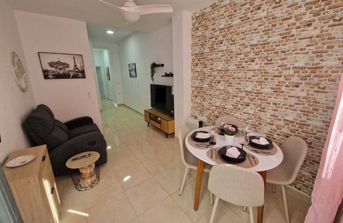 Prado del Rey Apartamento | Teletrabajo y Relajación