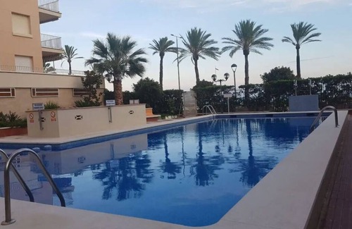 Cunit Condominio | TELETRABAJA FRENTE AL MAR