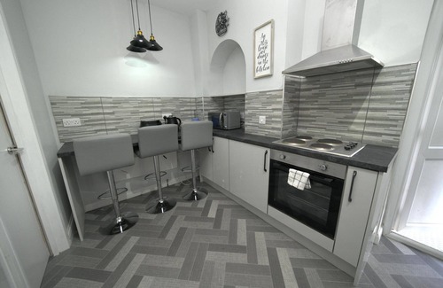 Oakengates Apartamento | Telford - Apartment - Sleeps 5 - Flat 4
