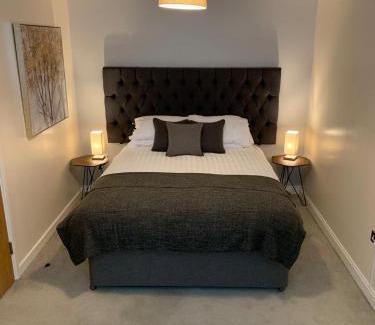 Telford Apartamento | Telford Townhouse with Parking