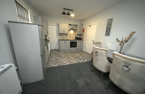 Telford Apartamento | Telford Tranquility Apartment Flat 3 for 4 Guests