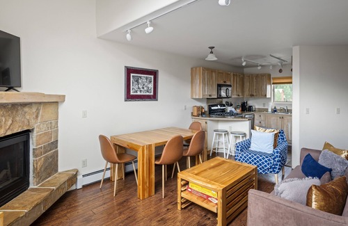 Telluride Apartamento | Telluride Resort View at Double Diamond, Ski-in/out, mountain views and hot tub!