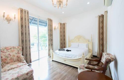 George Town Casa | Teluk Bahang European Style SemiD 4 Bedrooms 10ppl