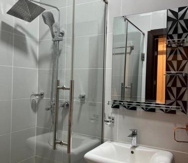 Tema Apartamento | Tema Suites