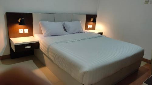 Pogung Lor Hotel | Tembok Batu Residence