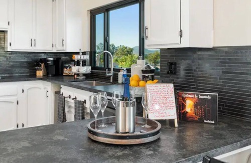 Temecula Casa | Temecula Wine Country Pool Spa,BEST LOCATION,VIEWS,Citrus Grove,Hot Air Balloons