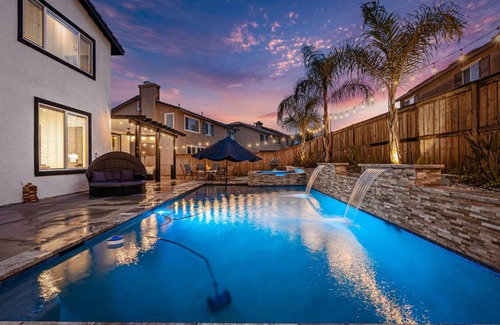 Temecula Casa | Temecula Wine Country Oasis Experience/Pool/Game room