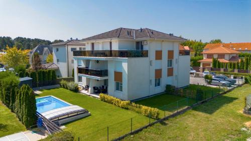 Siofok Aranypart Apartamento | TemOro Apartman Green
