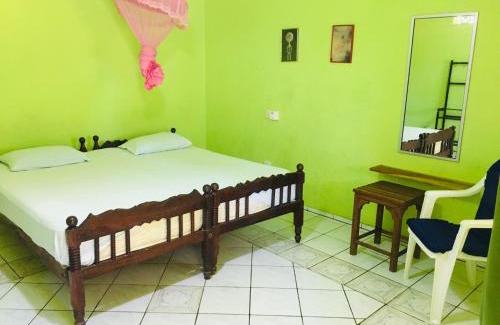 Kirinda Cama Y Desayuno | Temple Flower Guest