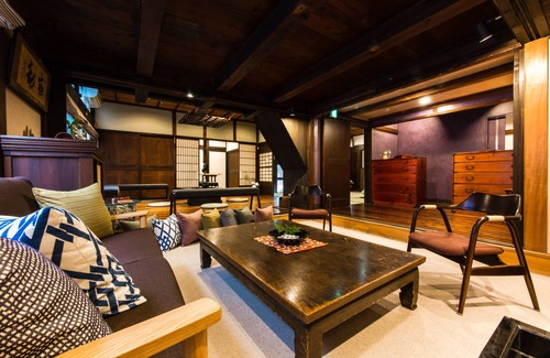 Hida Takayama Onsen Casa | Temple Hotel Takayama Zenkoji