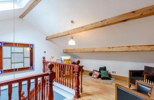 Leyburn Casa | Temple House