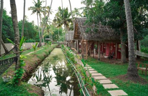 Varkala Casa | Temple tree garden beach
