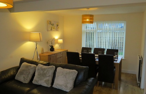 Templecombe Casa | Templecombe 3 Bed House - Sleeps 5
