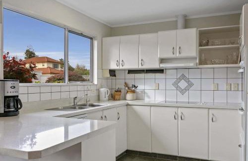 Taupo Casa | Tempting on Tui - Private home near Taupo CBD