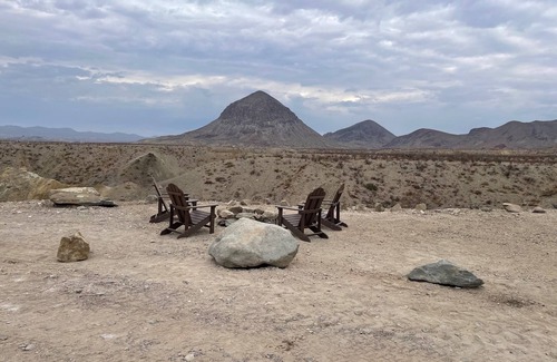 Study Butte-Terlingua Cabina | Ten Bits Ranch - Room #19 Lewis Land & Cattle Co.