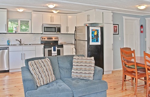Oyehut-Hogans Corner Cabaña | Diez Pines Cottage, Ocean Shores, WA