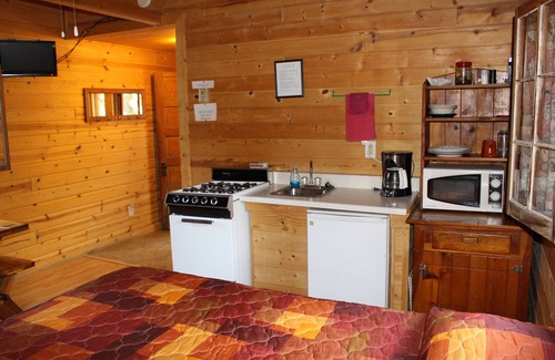 Cheyenne Crossing Cabina | Cabaña Ten Sleep By Spearfish Creek