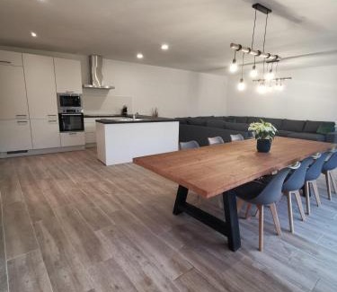 Hoeselt Casa | Ten Velde - vakantiewoning 12 personen - sauna - bubbelbad