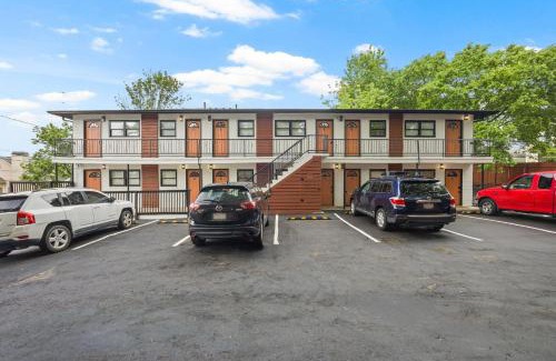 Mechanicsville Casa | Tenement treasure - Renovated Mechanicsville Apt