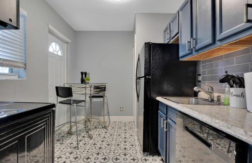 Mechanicsville Casa | Tenement treasure - Renovated Mechanicsville Apt