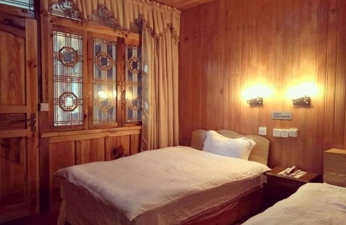 Tengchong Casa | Tengchong Ginkgo Village Bencai Hotel