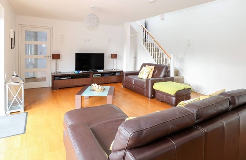North Walsham Casa | TENISON HOUSE, family friendly, with a garden in North Walsham