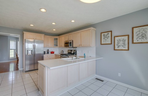Lexington Casa | Tennessee Vacation Rental w/ Balcony!