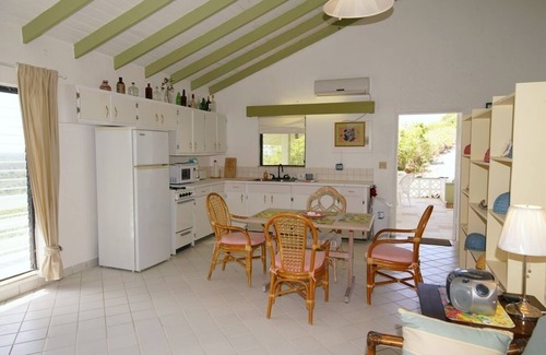 Stella Maris Villa | Tennis Villa 2 en la cima de Breezy Hill