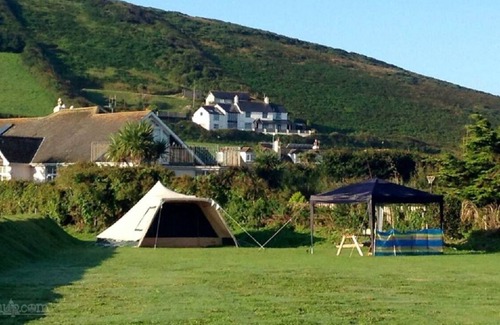 Croyde Alquiler De RV | Tienda de campaña-Communal washroom facilities-5m Bell Tent