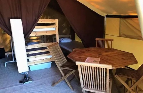 Lamothe-Fenelon Casa | Tent Lodge Ungewöhnliche Natur - 2 rooms - ohne Sanitäranlagen 5 Personen