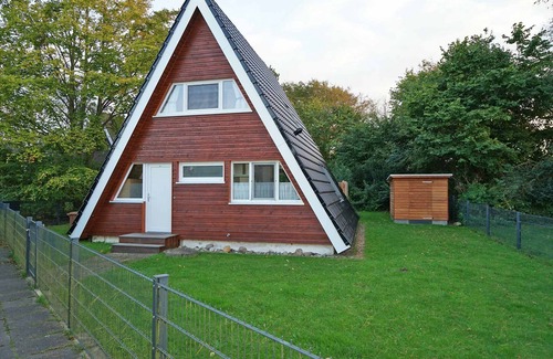 Damp Casa | - con valla y buena propiedad - casa de techo de carpa con equipamiento moderno y W-LAN