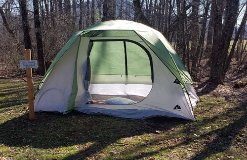 Suches Alquiler De RV | Tent Space – Assigned Spot with Electrical #2