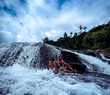 Devikolam Otro | Tent stay mankulam