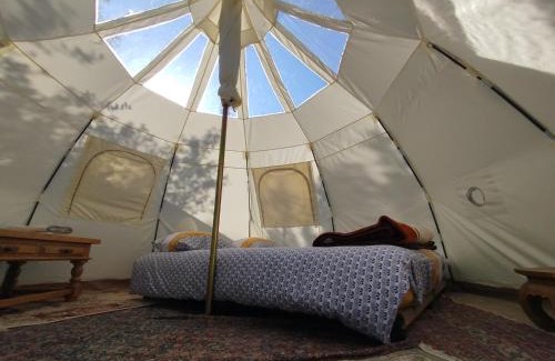 Saint-Laurent-le-Minier Otro | Tente tipi nature, calme, cascade et baignade à 10 minutes à pieds