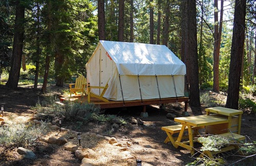 Tahoe Vista Alquiler De RV | Tentrr Signature Site - Tahoe Vista Forest - Ceder Camp Site