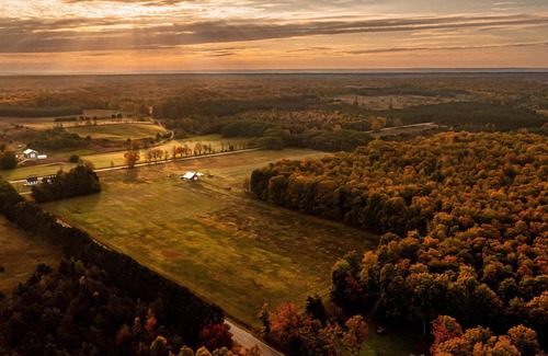 Honor Alquiler De RV | Tentrr Signature Site - Sleeping Bear Dunes - Sleepy Bear Den