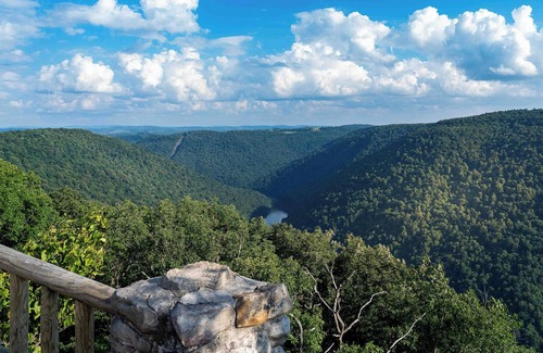 Gans Alquiler De RV | Tentrr State Park Site - WV Coopers Rock State Park - Site A - Single Camp