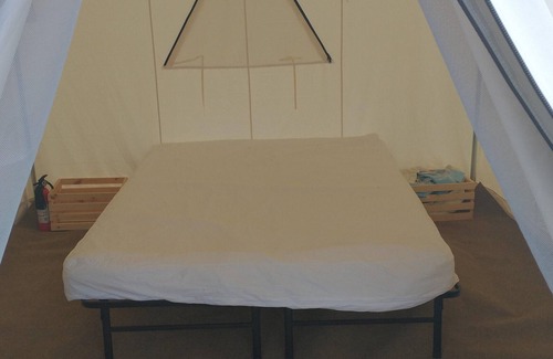 Gans Alquiler De RV | Tentrr State Park Site - WV Coopers Rock State Park - Site J - Single Camp