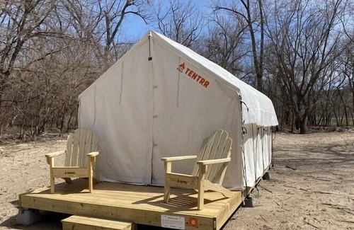 Cass County Alquiler De RV | Tentrr State Park Site - Nebraska Louisville SRA – Riverview B – Single Camp