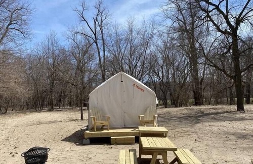 Cass County Alquiler De RV | Tentrr State Park Site - Nebraska Louisville SRA – Riverview B – Single Camp