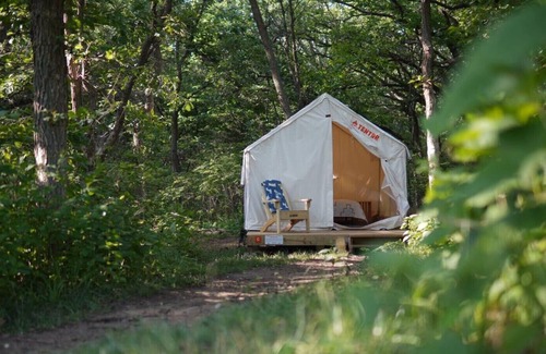 Burbank Alquiler De RV | Tentrr State Park Site - Nebraska Ponca State Park – Buffalo Run E – Single Ca