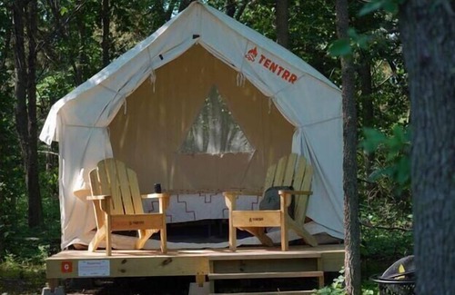 Burbank Alquiler De RV | Tentrr State Park Site - Nebraska Ponca State Park River Vista G Double Camp